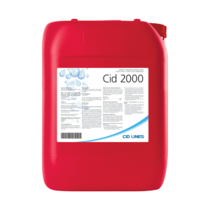 Czerwony kanister środka dezynfekującego Cid 2000 marki CID LINES.